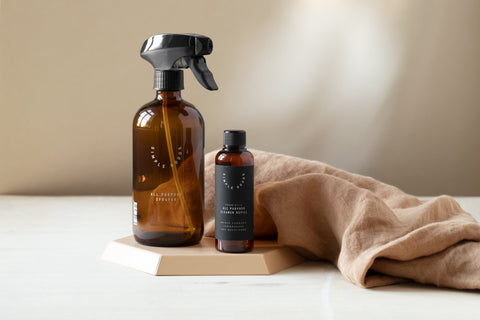 Leere Glasflasche All Purpose Cleaner Glass