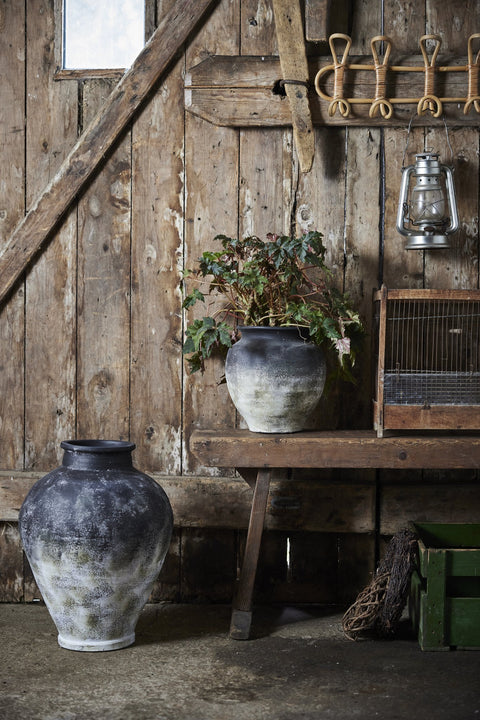 Anna Topf H26,5 cm. antik schwarz