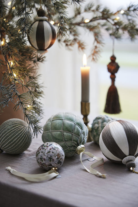 Norille Dekoration H8 cm. grün