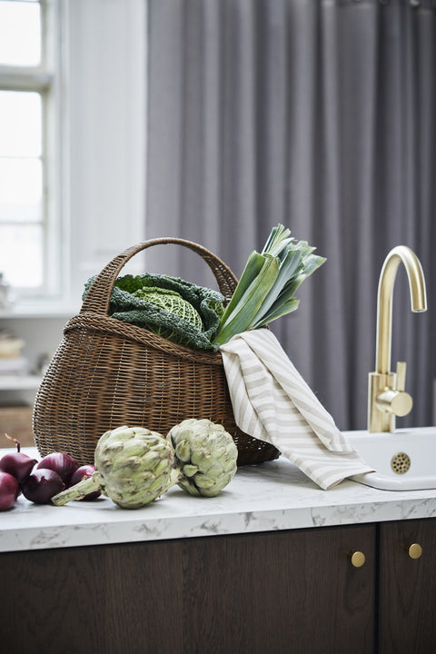 Esther Korb H36 cm. Braun