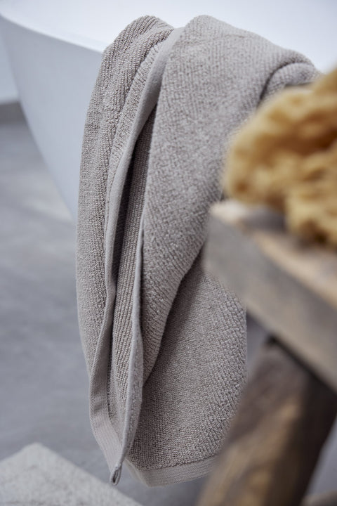 Molli Gästehandtuch 50x30 cm. leinen