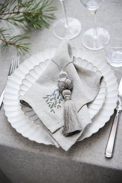 Astrid ornament H16 cm. leinen