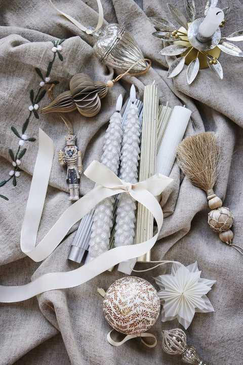 Palisia ornament H cm. gebrochenes weiss