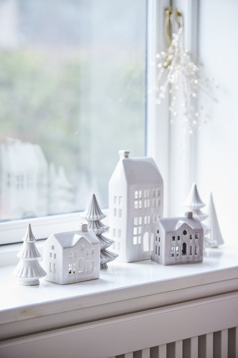 Mythel Dekoration H10,8 cm. weiss