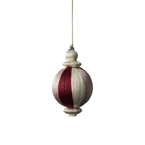 Agnia Christbaumkugel 6x6x8 cm.