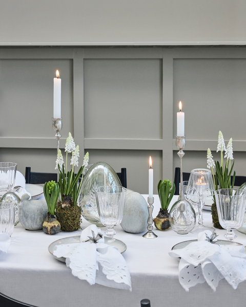 Stilvolle Ostertisch-Dekoration von Lene Bjerre