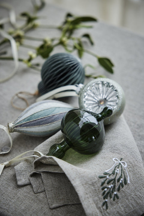 Glosille ornament H14,5 cm. grün