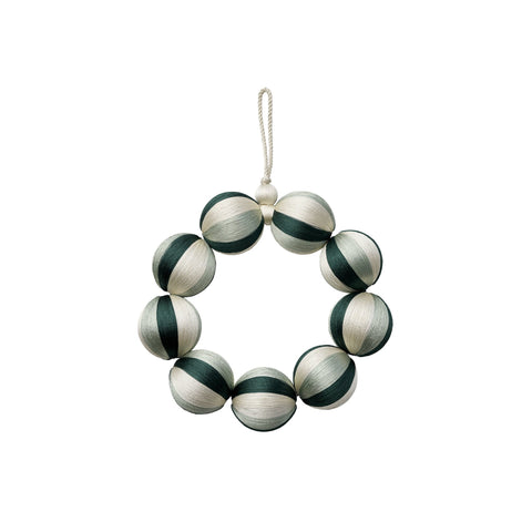 Agnia Kranz 27x27x8 cm.