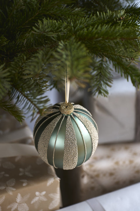 Missa Christbaumkugel 10x10x10 cm.