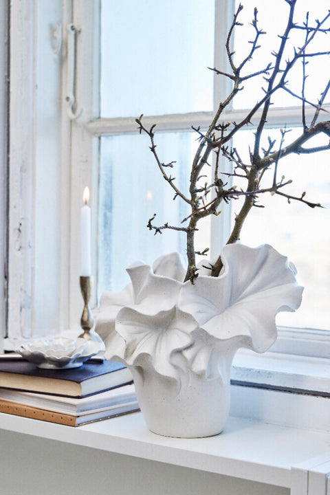 Isolinia Vase H21,6 cm. weiss